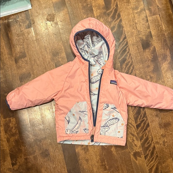 Patagonia Other - Reversible Patagonia Kids Pink Jacket with Bird Print